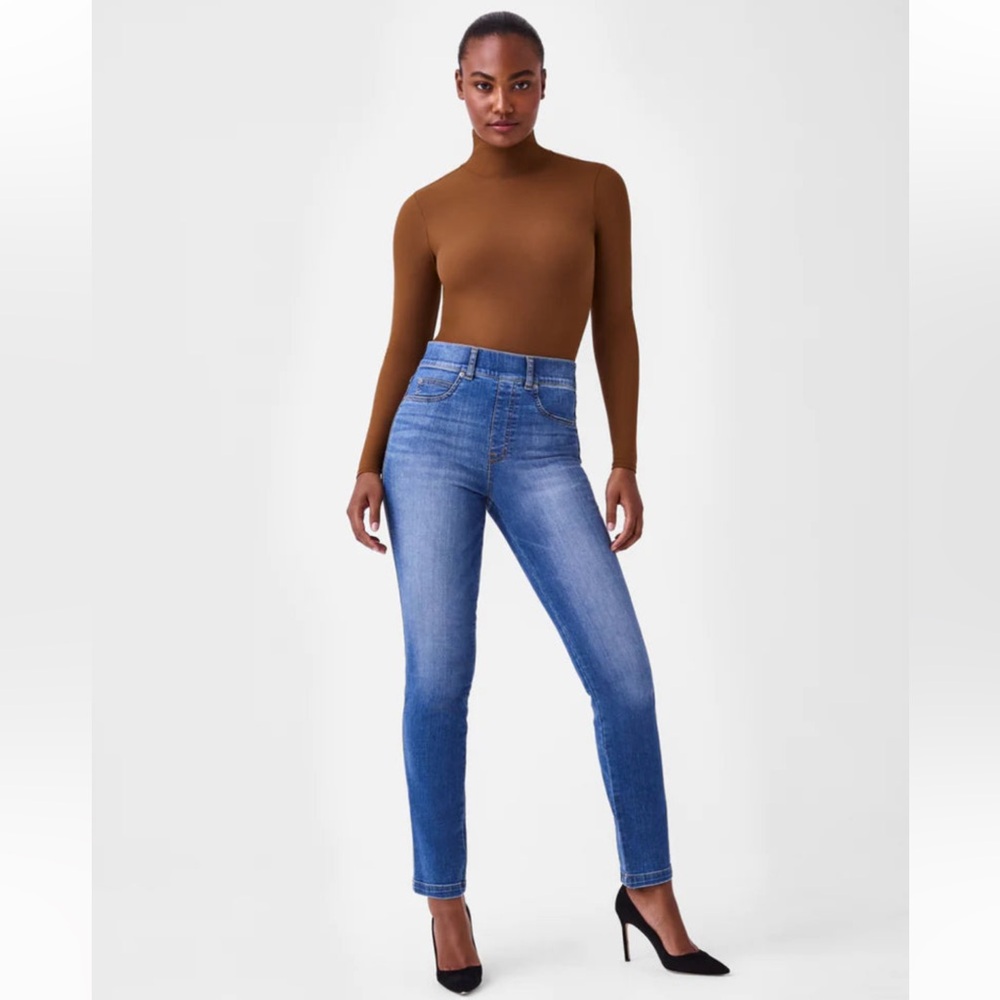 Spanx straight leg jeans, vintage indigo